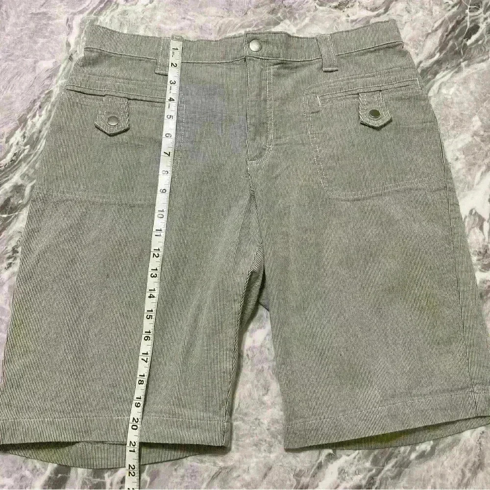 Lee Shorts Womens Size 14 Medium Comfort Waistband Stretch Striped Bermuda Beach - Picture 4 of 8